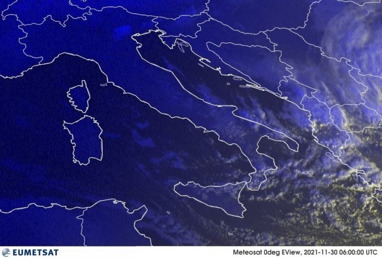 METEO AM, previsioni del tempo in Italia per il giorno 30/11/2021 METEO AM, previsioni del tempo in Italia per il giorno 30/11/2021