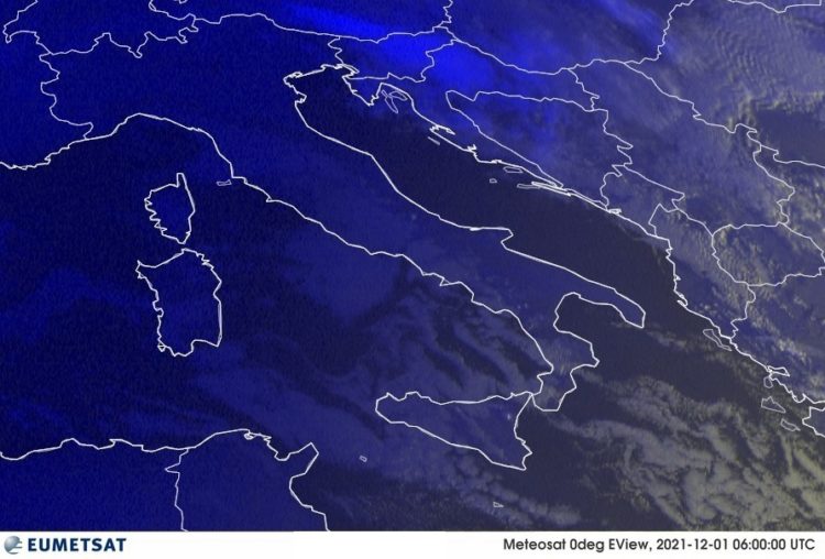 METEO AM, previsioni del tempo in Italia per il giorno 01/12/2021 METEO AM, previsioni del tempo in Italia per il giorno 01/12/2021
