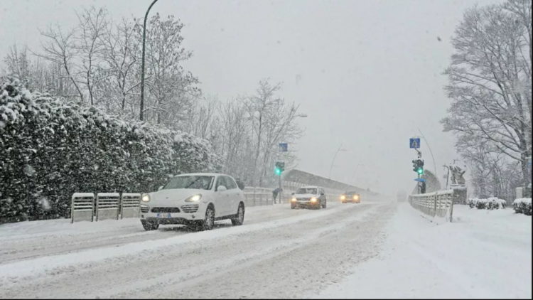 Meteo: torna la neve. 30-31 marzo e 1 aprile 2022 Meteo: torna la neve. 30-31 marzo e 1 aprile 2022