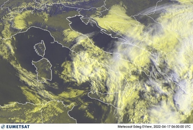 METEO AM, previsioni del tempo in Italia per il giorno 17/04/2022