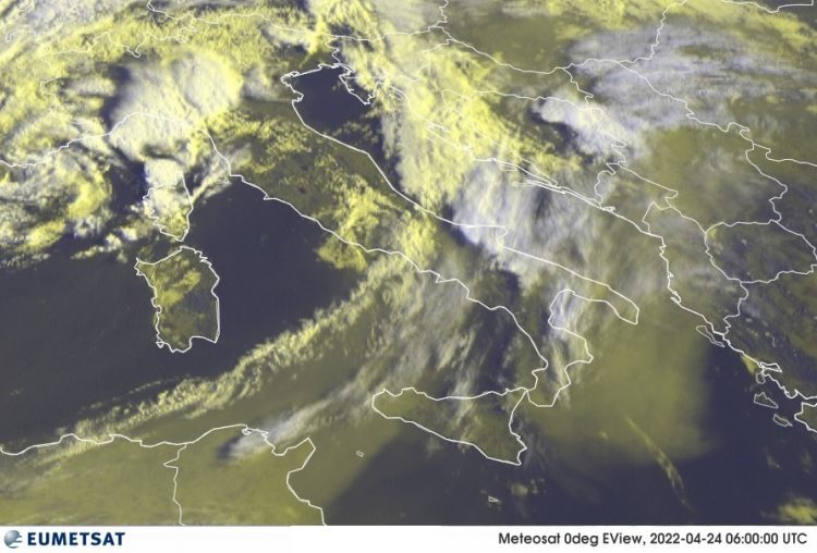 METEO AM, previsioni del tempo in Italia per il giorno 24/04/2022