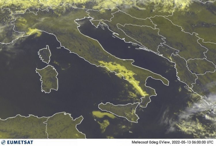 METEO AM, previsioni del tempo in Italia per il giorno 13/05/2022