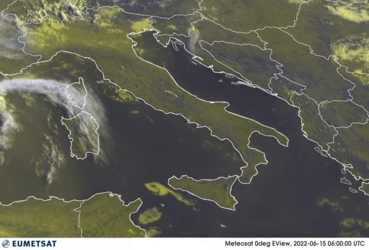 METEO AM, previsioni del tempo in Italia per il giorno 15/06/2022