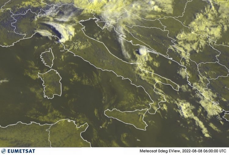 METEO AM, previsioni del tempo in Italia per il giorno 08/08/2022