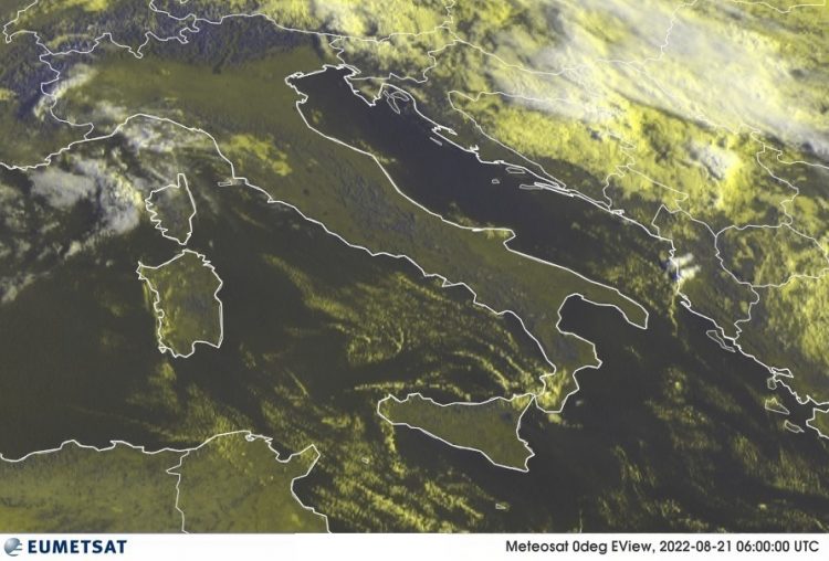 METEO AM, previsioni del tempo in Italia per il giorno 21/08/2022