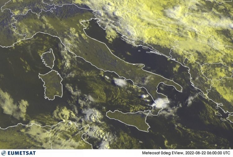 METEO AM, previsioni del tempo in Italia per il giorno 22/08/2022