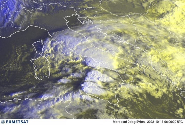 METEO AM, previsioni del tempo in Italia per il giorno 13/10/2022 METEO AM, previsioni del tempo in Italia per il giorno 13/10/2022