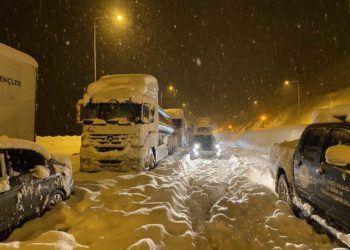 Meteo: gelo STILE 1985 in ARRIVO sul binario 1! Tra pochi giorni FORTE STRATWARMING