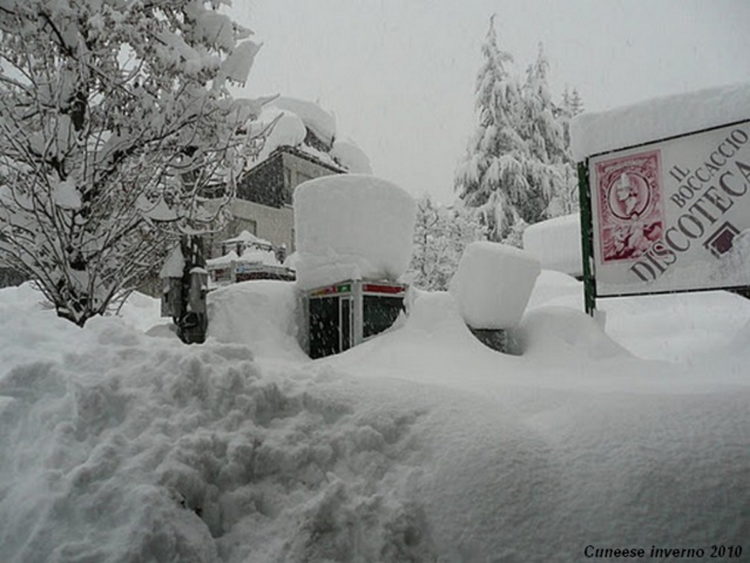 Meteo, si PREPARA un DICEMBRE 2022 STORICO. Il 1985 sarà un LONTANO RICORDO. Ecco la NEVE DEL SECOLO!