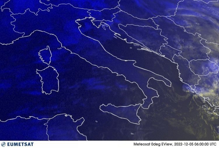 METEO AM, previsioni del tempo in Italia per il giorno 05/12/2022