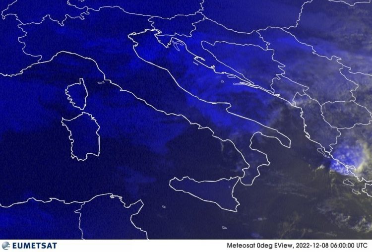 METEO AM, previsioni del tempo in Italia per il giorno 08/12/2022