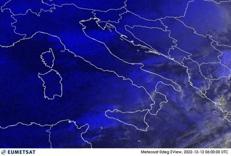 METEO AM, previsioni del tempo in Italia per il giorno 12/12/2022 METEO AM, previsioni del tempo in Italia per il giorno 12/12/2022