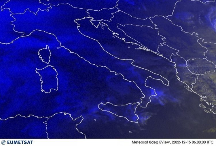 METEO AM, previsioni del tempo in Italia per il giorno 15/12/2022