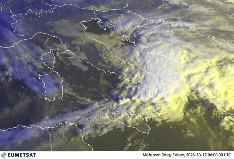 METEO AM, previsioni del tempo in Italia per il giorno 17/10/2023