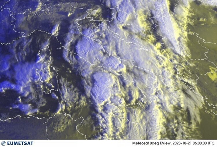 METEO AM, previsioni del tempo in Italia per il giorno 21/10/2023
