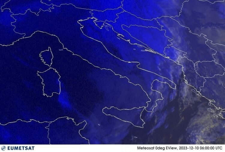 METEO AM, previsioni del tempo in Italia per il giorno 10/12/2023