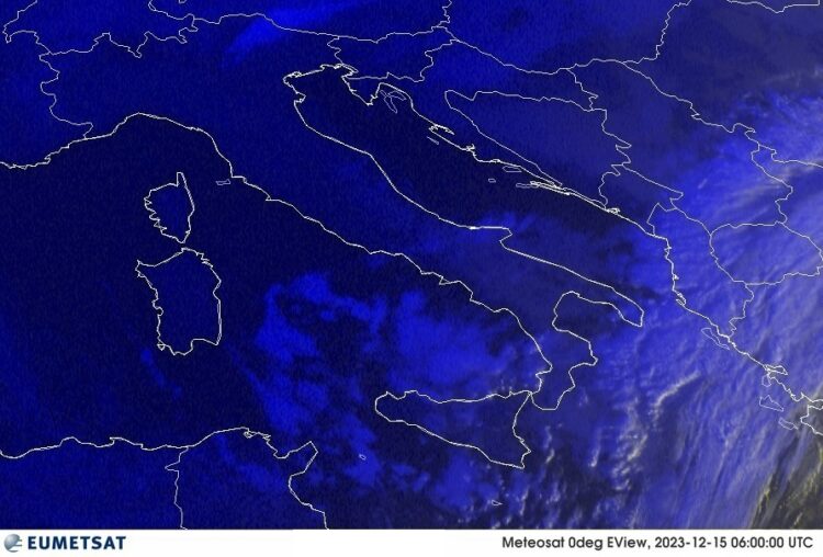 METEO AM, previsioni del tempo in Italia per il giorno 15/12/2023