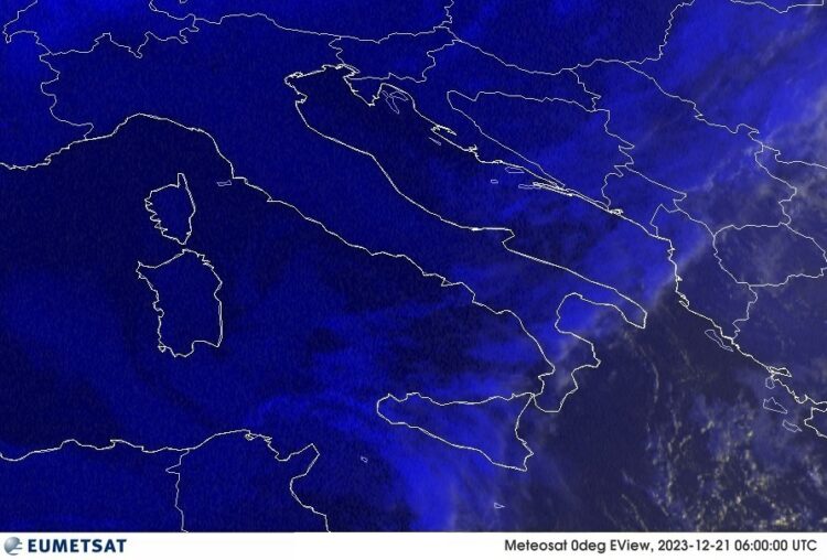 METEO AM, previsioni del tempo in Italia per il giorno 21/12/2023