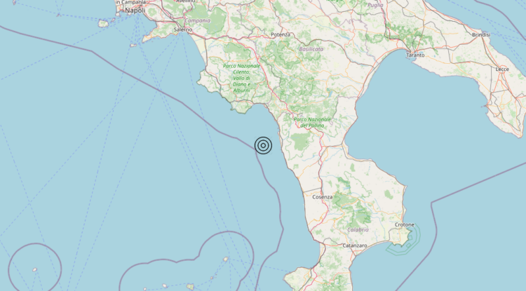 Terremoto Costa Calabra nord-occidentale (Cosenza) – Magnitudo 3.8 Terremoto Costa Calabra nord-occidentale (Cosenza) – Magnitudo 3.8