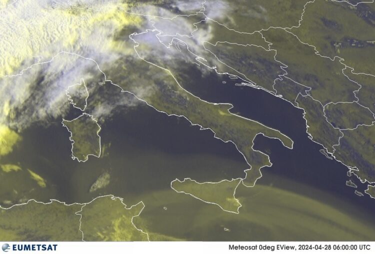 METEO AM, previsioni del tempo in Italia per il giorno 28/04/2024