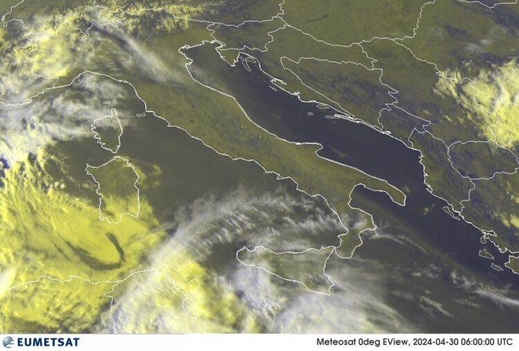 METEO AM, previsioni del tempo in Italia per il giorno 30/04/2024