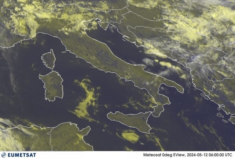 METEO AM, previsioni del tempo in Italia per il giorno 12/05/2024