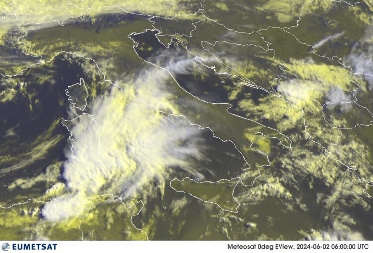METEO AM, previsioni del tempo in Italia per il giorno 02/06/2024
