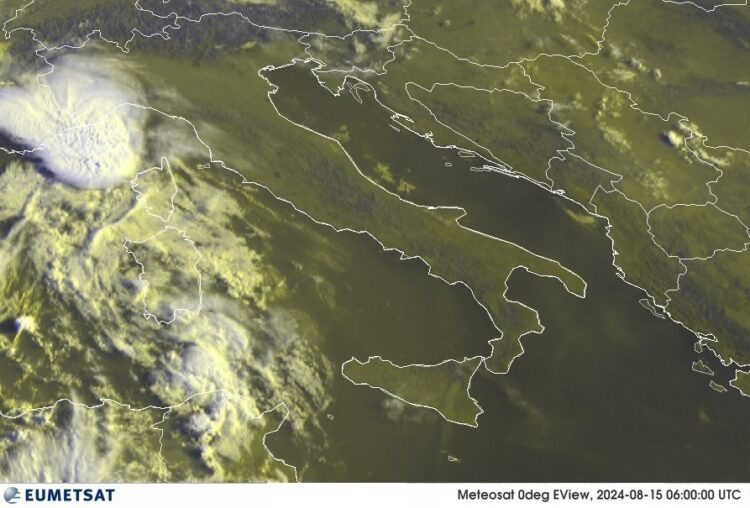 METEO AM, previsioni del tempo in Italia per il giorno 15/08/2024