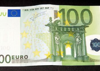 Bonus 100 euro: a chi spetta?