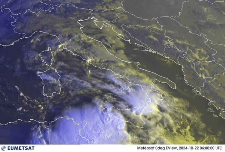 METEO AM, previsioni del tempo in Italia per il giorno 22/10/2024