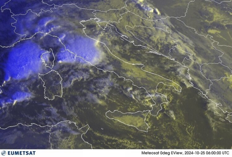 METEO AM, previsioni del tempo in Italia per il giorno 25/10/2024