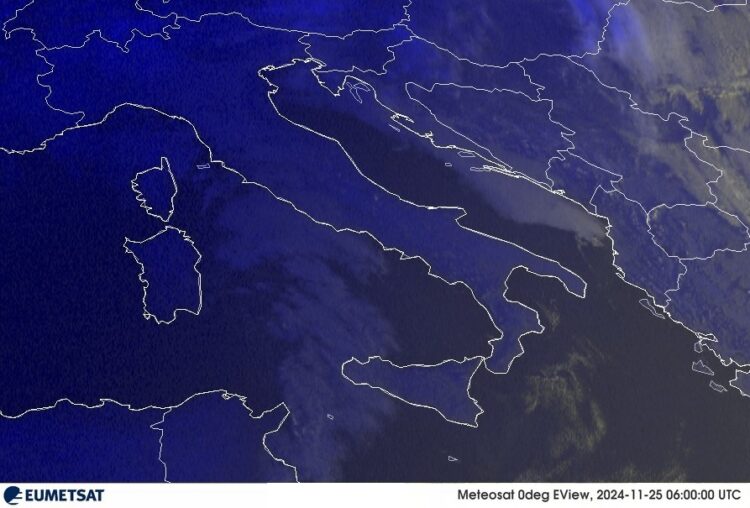 METEO AM, previsioni del tempo in Italia per il giorno 25/11/2024