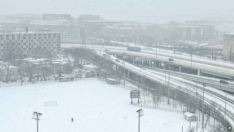 Meteo: negli Usa la nevicate più intense dell’ultimo decennio Meteo: negli Usa la nevicate più intense dell’ultimo decennio