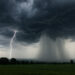 Meteo: brutto oggi e domani. Come sarà il fine settimana?