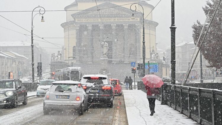 Meteo: neve anche in pianura nelle prossime ore in alcune città. Previsioni
