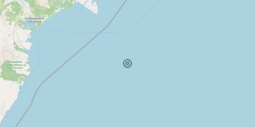 Terremoto Off east coast of Kamchatka Peninsula, Russia [Sea: Russia] – Magnitudo 5.8
